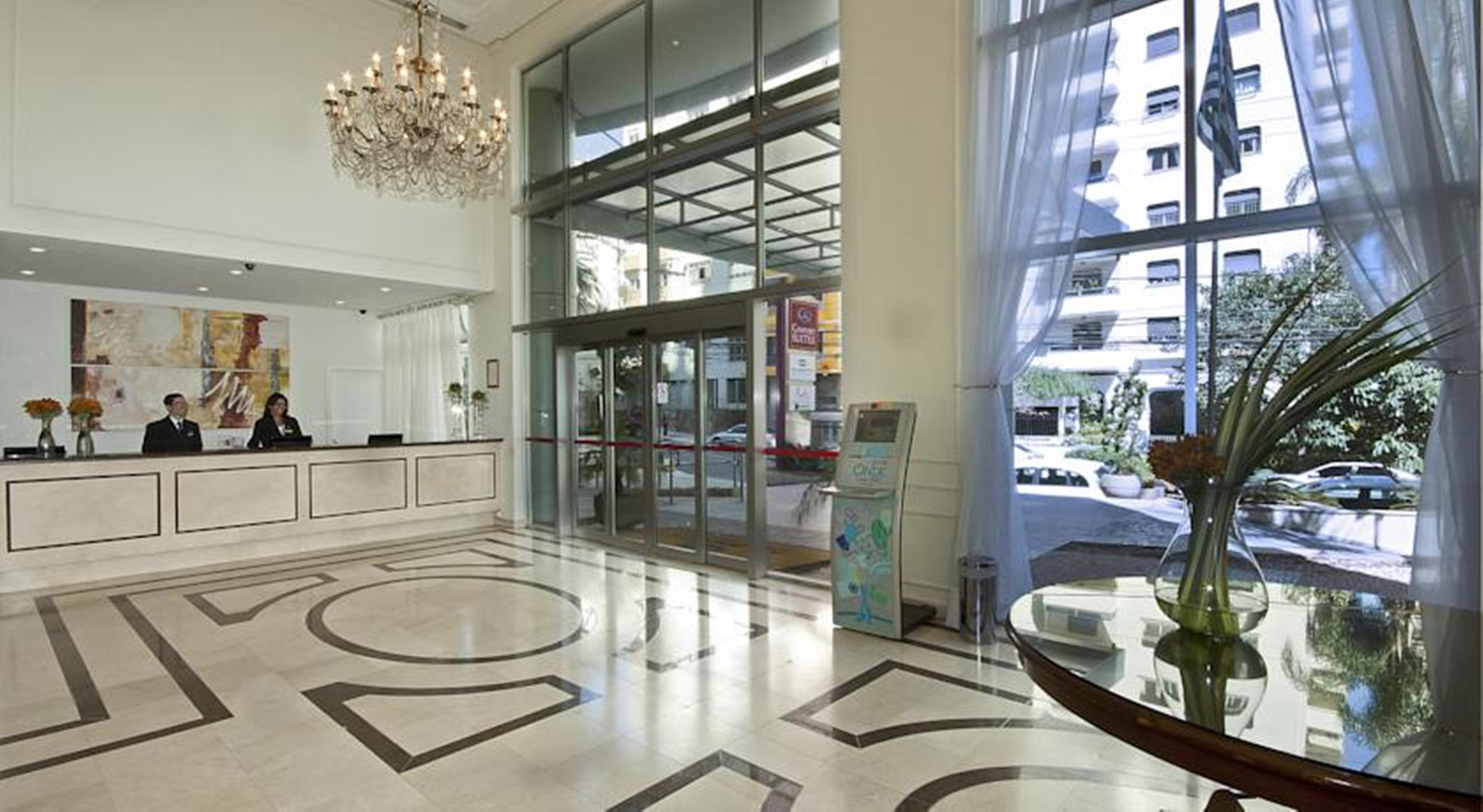 Quality Suites Oscar Freire Sao Paulo Exterior photo